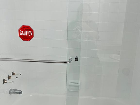 5th image of 537 N El Molino Ave APT 12