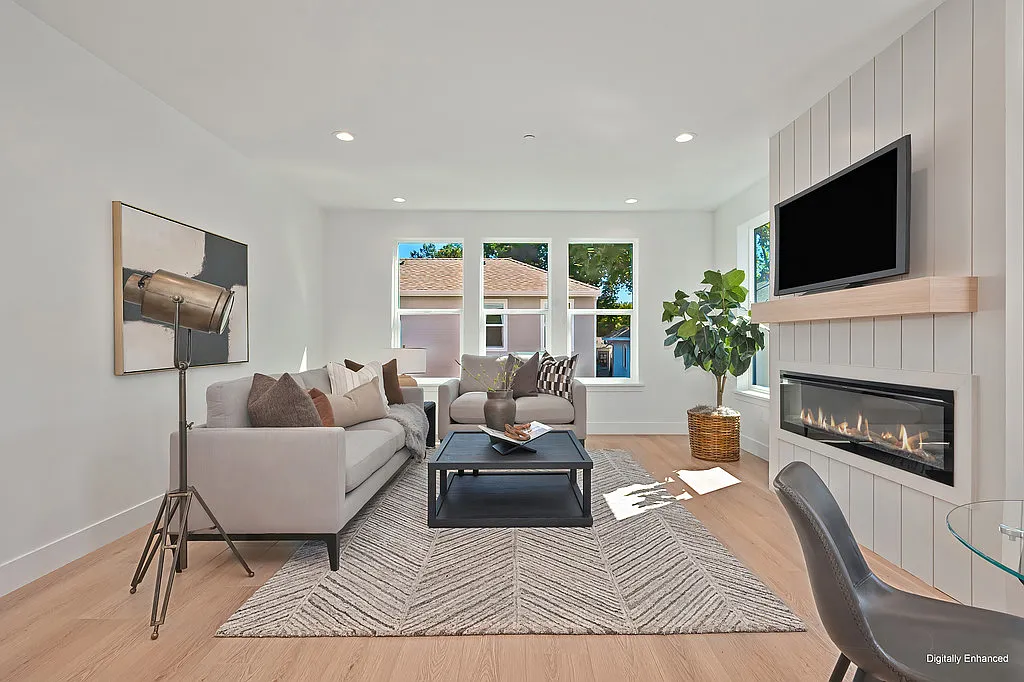 3 bed, 1778 sqft, $2,995 — Photo 3