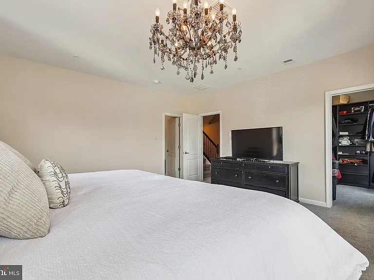 615 River Mist Dr — Photo 45