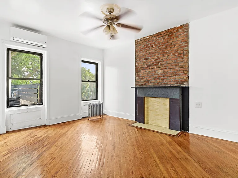 1297 Bergen St #4 — Photo 5
