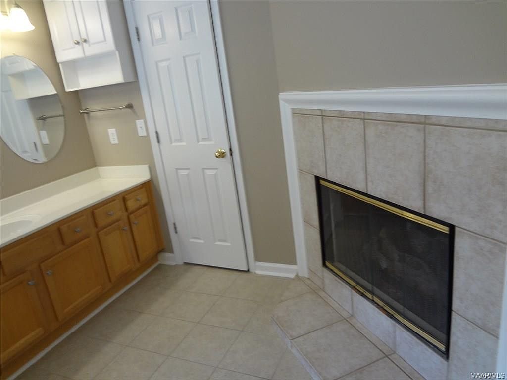 1570 Emerald Mountain Pkwy, Wetumpka, AL 36093 Zillow