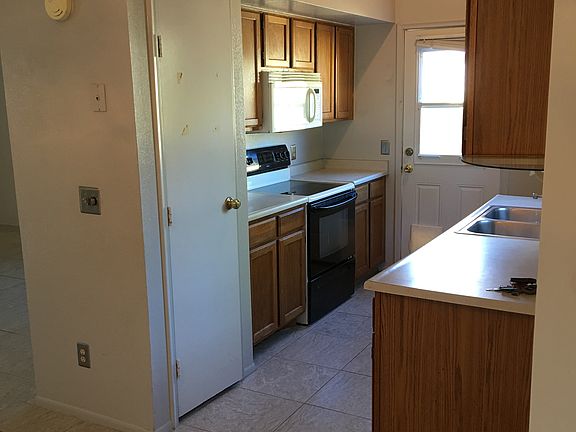 5th image of 3938 W Denver St