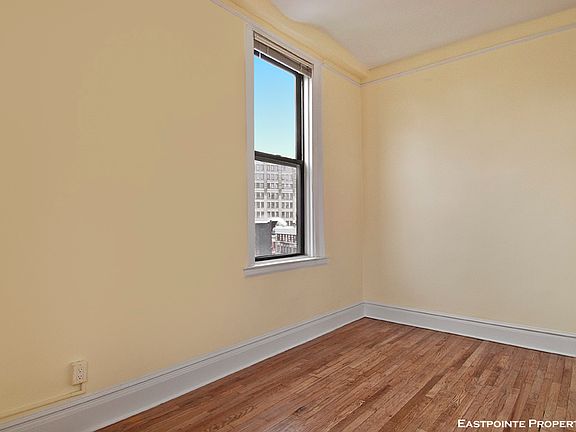4th image of 1 Sheridan Sq APT 6A