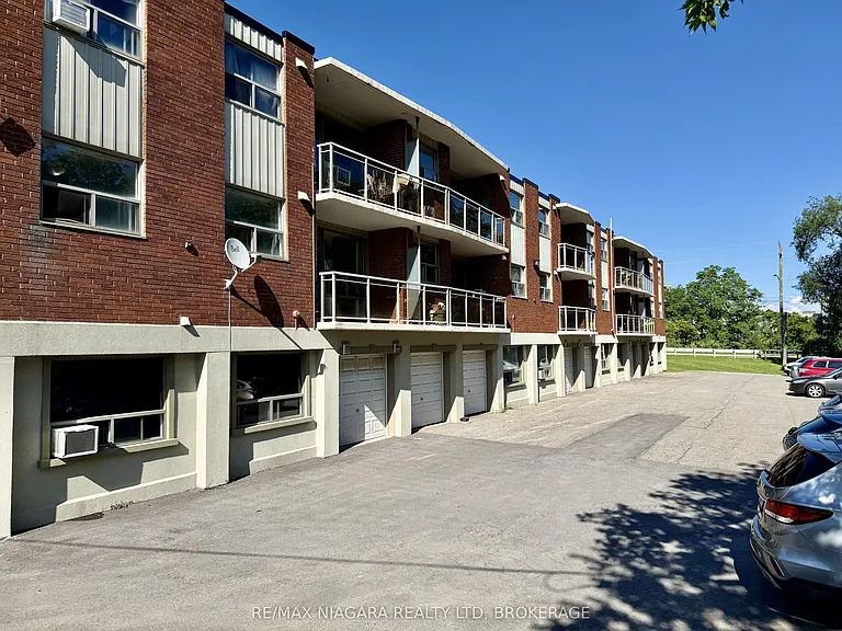 7 Riverview Blvd #101 — Photo 35