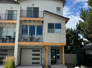 7821 W Crestwood Dr, Boise, ID 83704