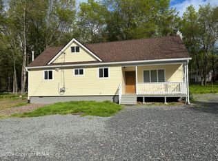 208 Crescent Way, Albrightsville, PA 18210
