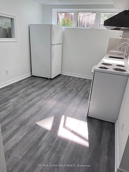 Toronto Townhouse for rent - 1 Bedroom in Toronto