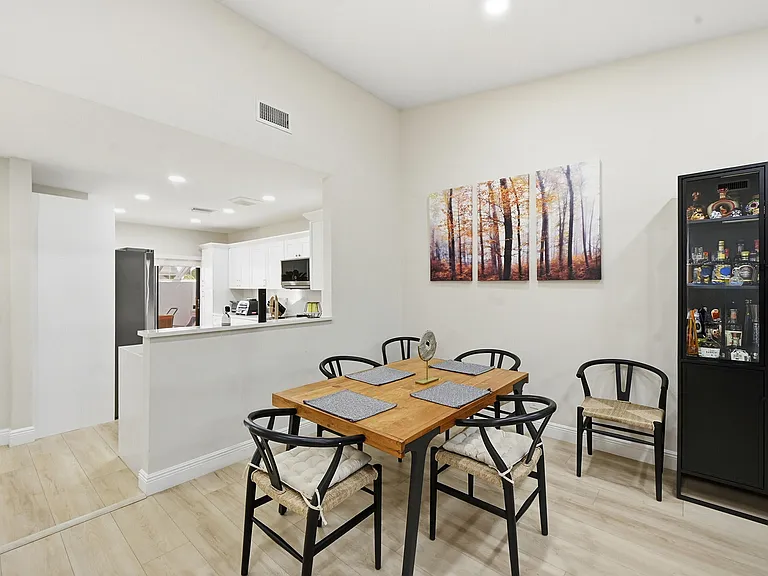 10775 Waterberry Dr — Photo 7