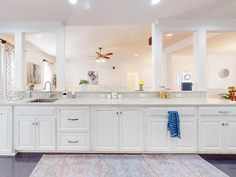 100 Sweetbriar Lakes Dr — Photo 10