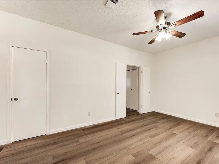 2338 Bent River Dr — Photo 6