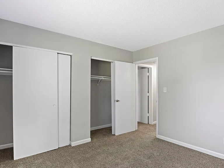 The Vineyards Apartment Homes — Photo 7