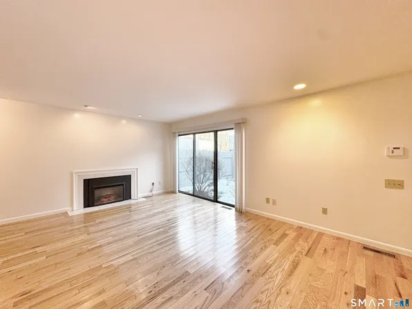 2 Lemon Lane, Ridgefield, CT 06877