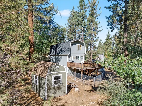 683 Orange Ave, Big Bear City, CA 92386