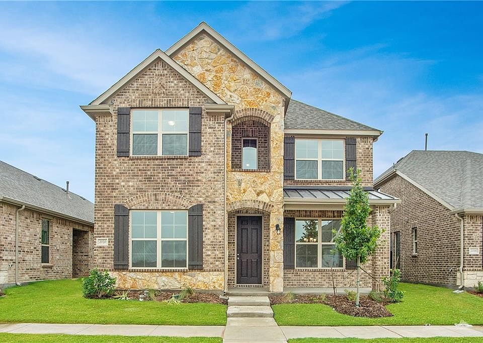 1st image of 2020 Miramar Dr
