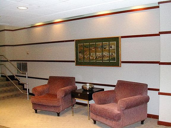 3rd image of 1050 Wall St APT 4E