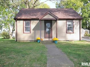 313 W Tazewell St, Tremont, IL 61568