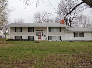 307 N Franklin Ave, Eldon, MO 65026