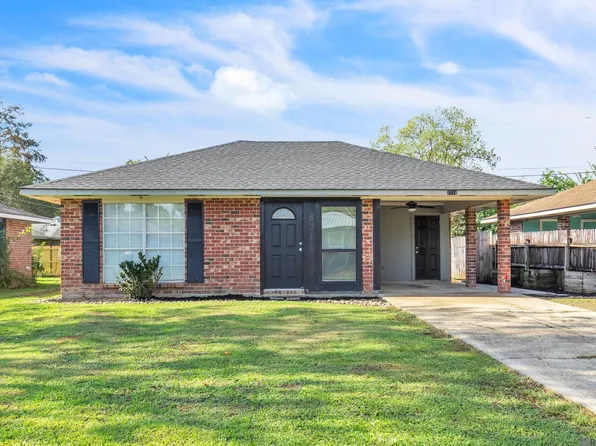 8714 Fairoaks St, Denham Springs, LA 70726