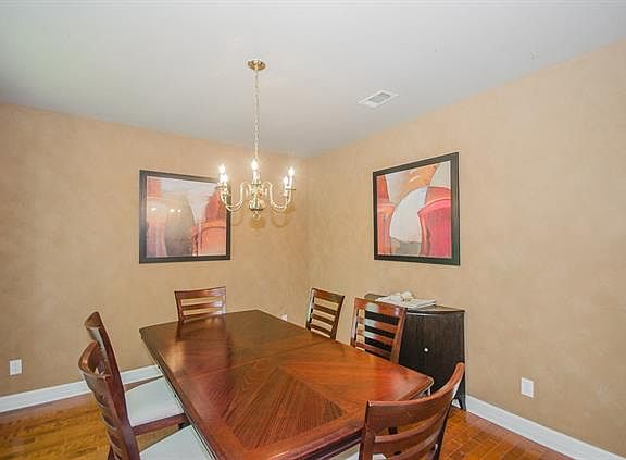 4th image of 2404 Saddlehorn Dr