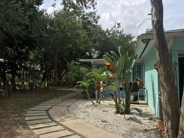 705 N Peninsula Ave — Photo 27