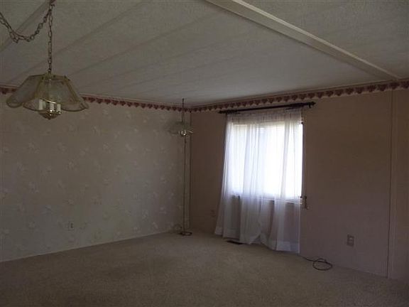 Upper Livingroom