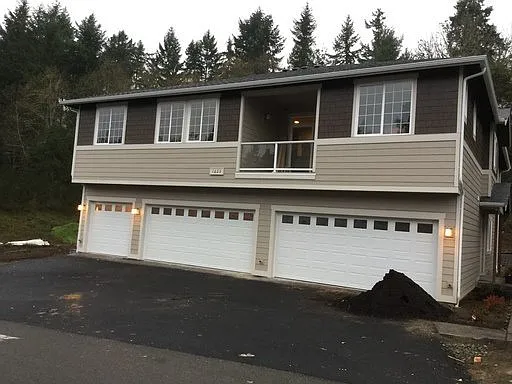 1623 Burnside Pl — Photo 10