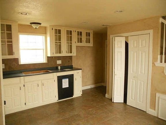 3rd image of 10603 County Road 905