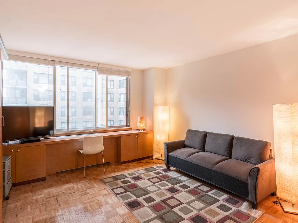 1st image of 235 E 40th St APT 21I