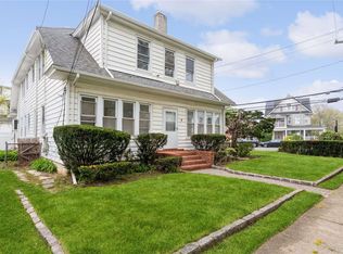 87 Union Ave, Lynbrook, NY 11563