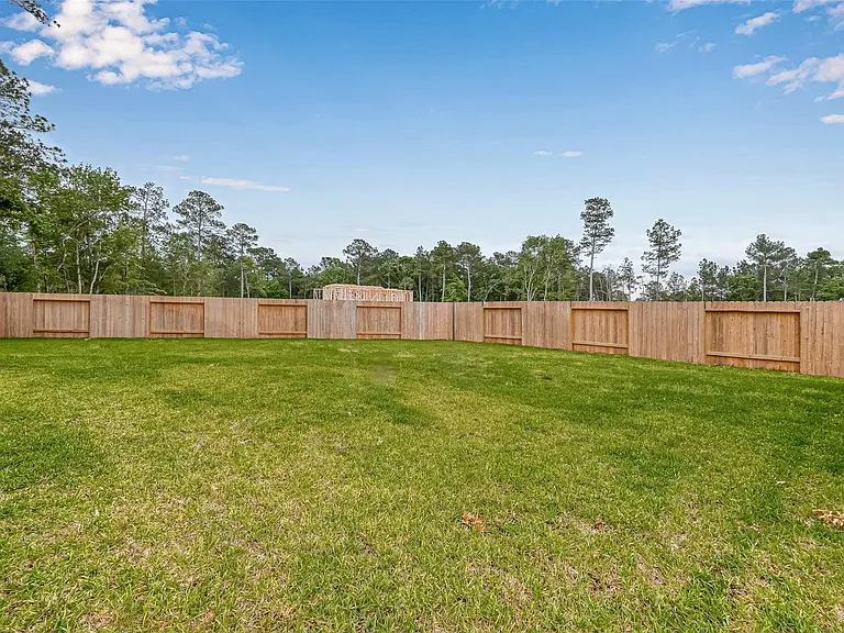 308 Mullins Ct — Photo 40