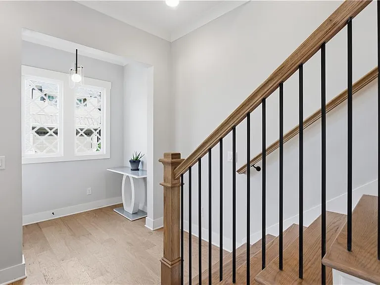 1000 Fendley St — Photo 3