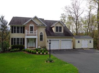 224 Cliffside Dr, Lewistown, PA 17044