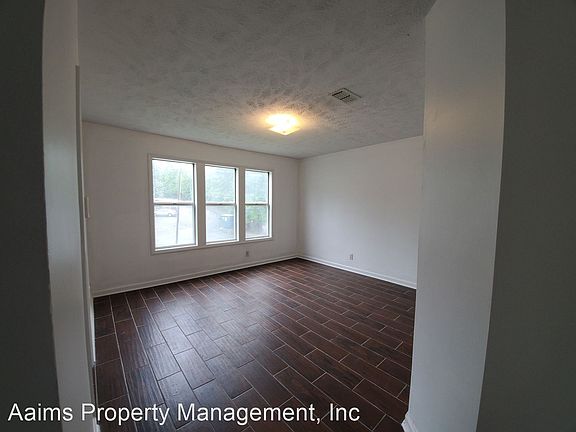 5th image of 6804-4 Willowbrook Dr