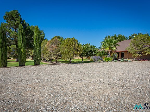3rd image of 5809 Chisum Rd