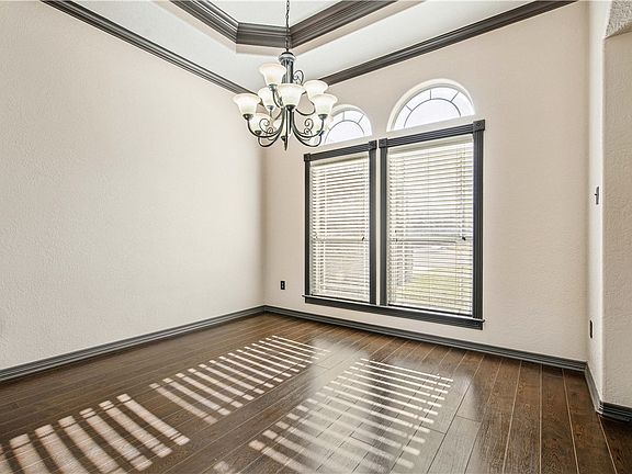 4th image of 2708 Wood Ct