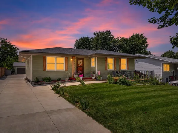 3826 E 40th St, Des Moines, IA 50317