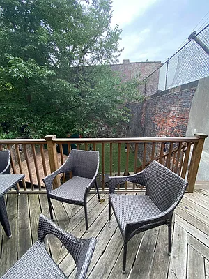 Rented by The Brokerage Group LLC | media 11