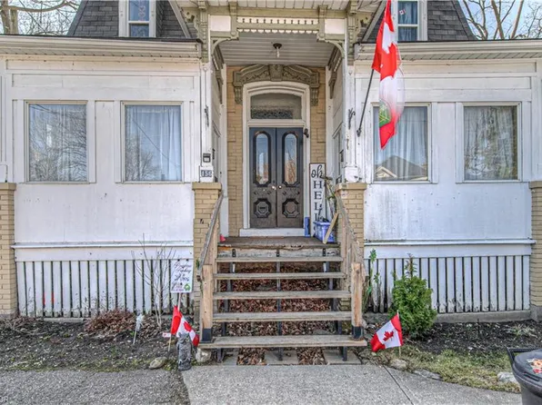 156 Grand Ave S, Cambridge, ON N1S 2M4