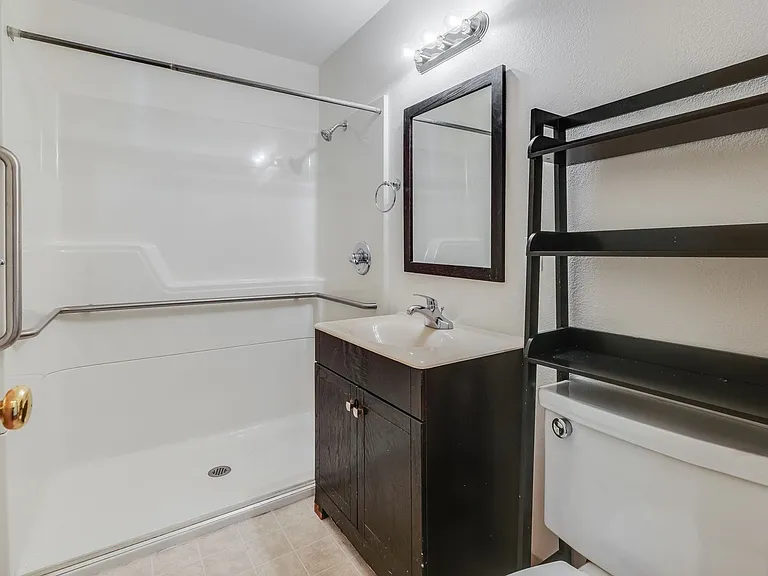 9148 SE Ankeny St — Photo 6