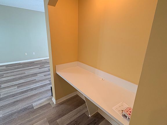 4th image of 520 Florida Club Blvd APT 307