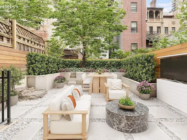 221 E 48th St Unit Garden, New York, NY 10017