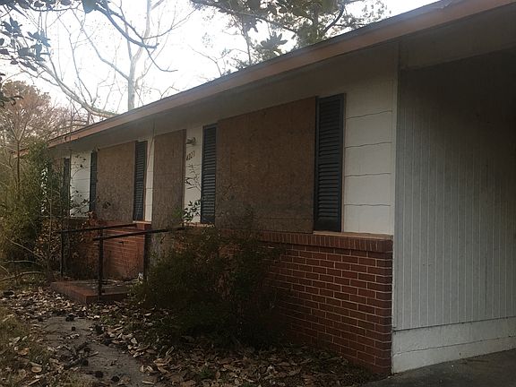 2nd image of 4321 Ashland Dr