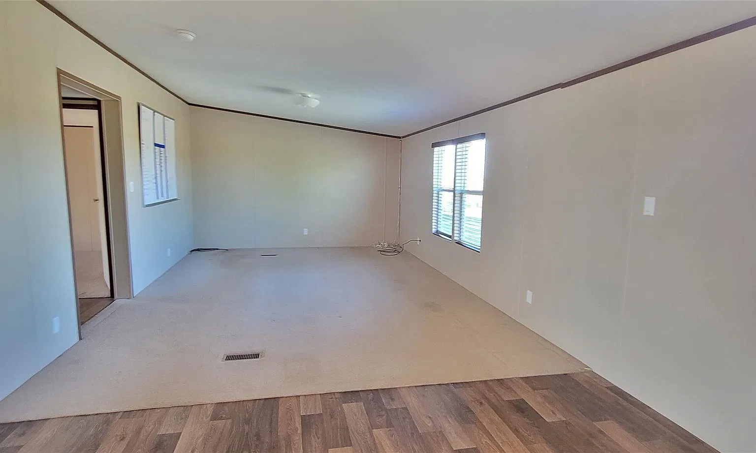 3 bed, 2.0 bath, 1568 sqft, $1,525 — Photo 2