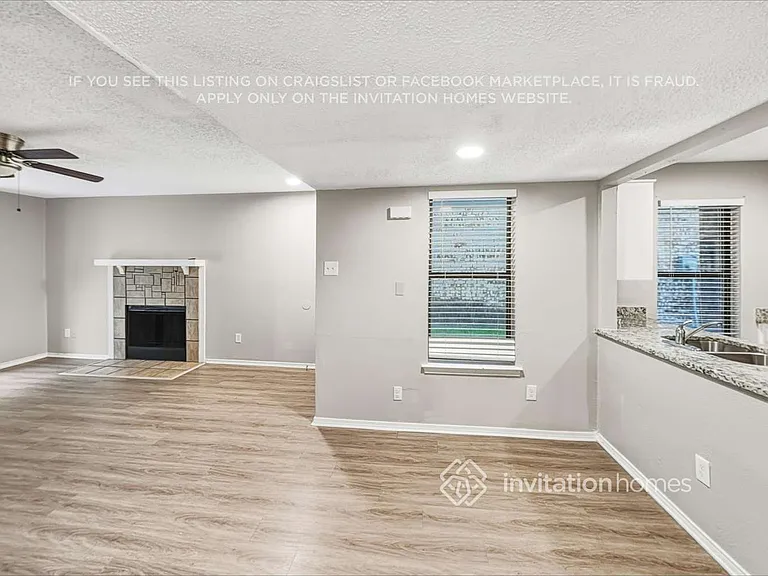 427 Dawn Dr — Photo 7