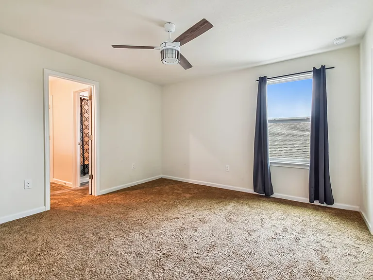 19442 Blue Pond Dr — Photo 38