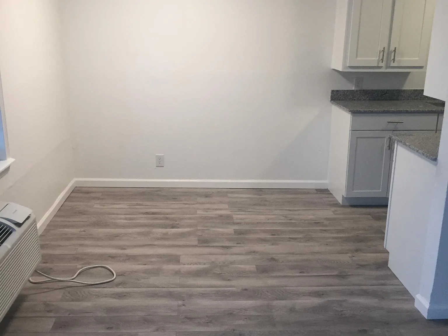 1 bed, 700 sqft, $650 — Photo 4