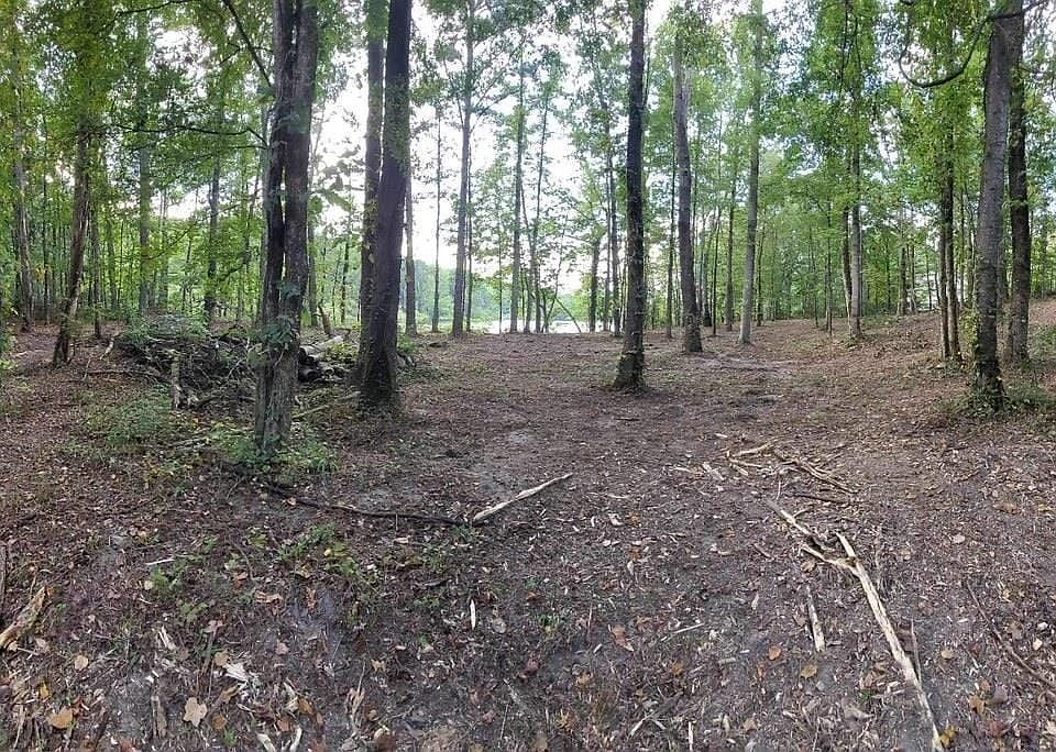 2nd image of 6142 Lakeside Dr Lot 17A