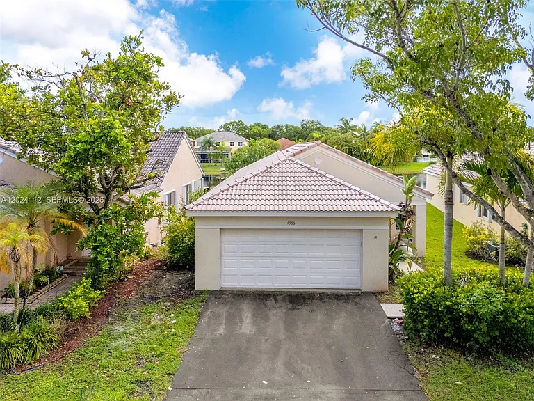4366 Mahogany Ridge Dr — Photo 34