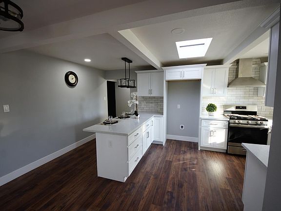 2nd image of 10236 Dale Dr
