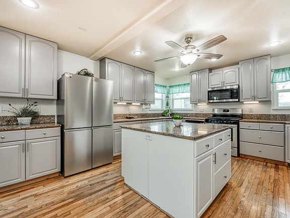 5th image of 42089 River Knolls Cir